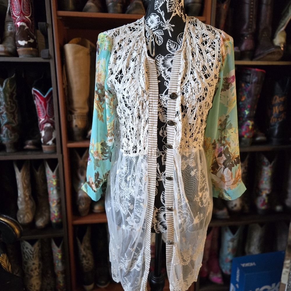 Gimmicks Cream Lace Overlay